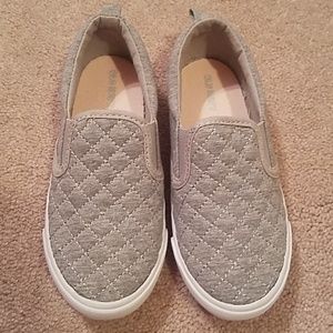 Old navy slip on shoes